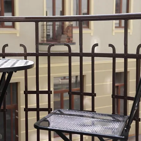 Promised Land - Piotrkowska 37 Apartment Lodz