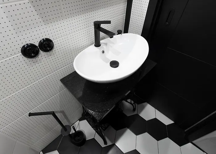 Promised Land - Piotrkowska 37 Apartmán *