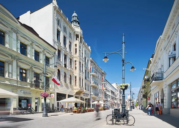 Promised Land - Piotrkowska 37 Łódź