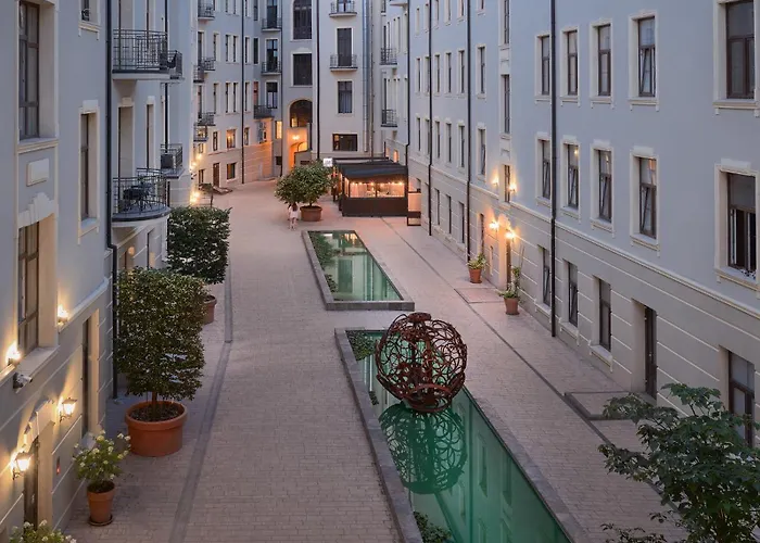 Promised Land - Piotrkowska 37 Apartmán *